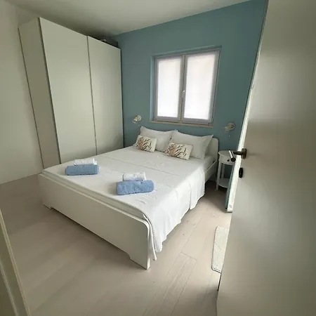 Apartment Zana Bol